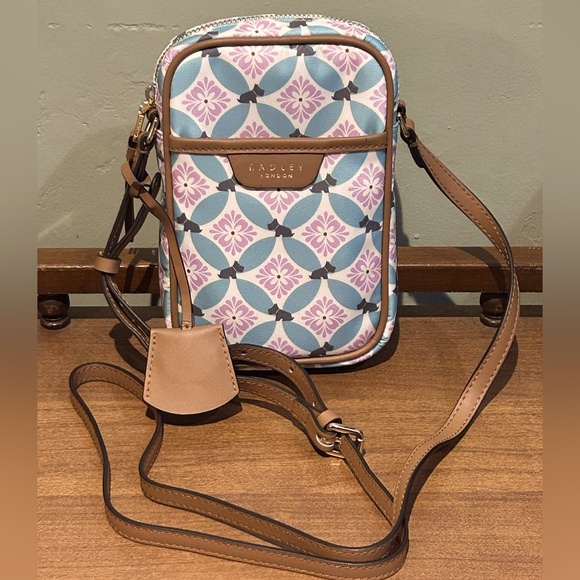 RADLEY LONDON Pink and Blue Crossbody Bag  NWT - Picture 1 of 10